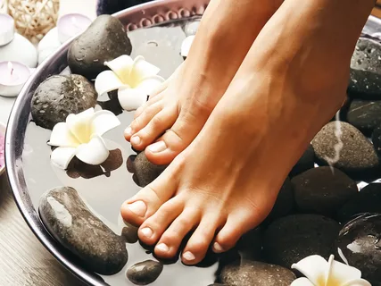 Best Spa Pedicure Services in Janesville for Smooth, Beautiful Feet